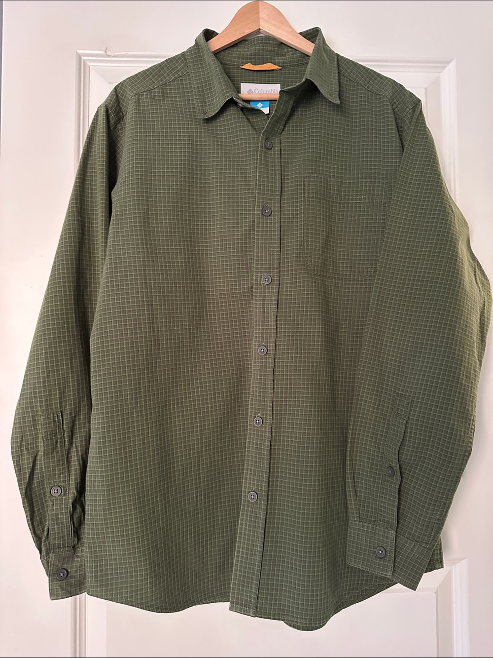 Columbia - Long Sleeve Button-Down Shirt